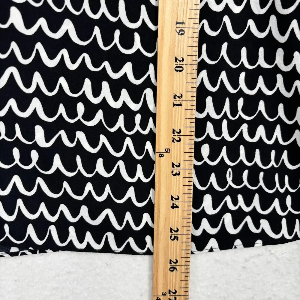 Kate Spade Pop Scallop Blouse Top Size S Black White Print Ruffle Tie Neck